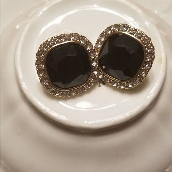 Fashion earrings  - Picture 1 of 2